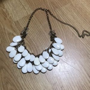 Charming Charlie white bib statement necklace